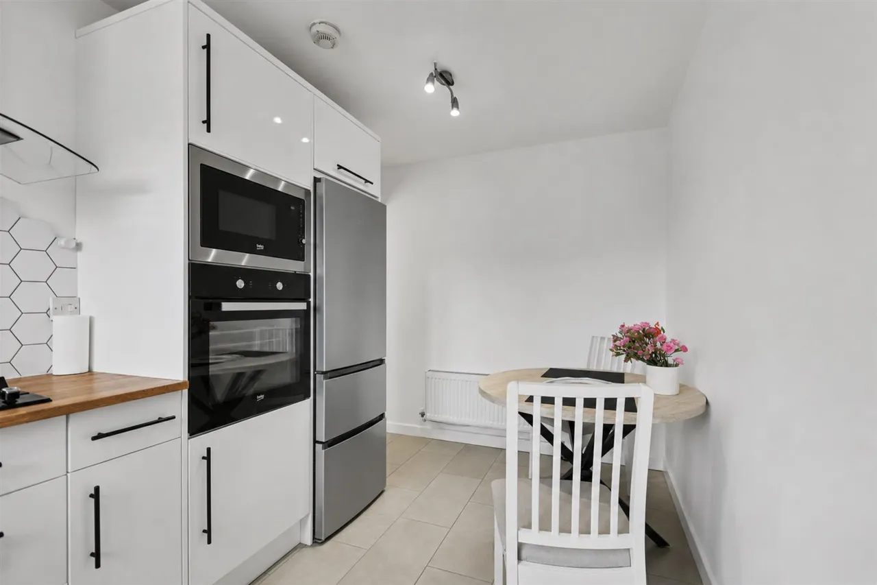 Gough Grove, Long Eaton, NG10, photo 8
