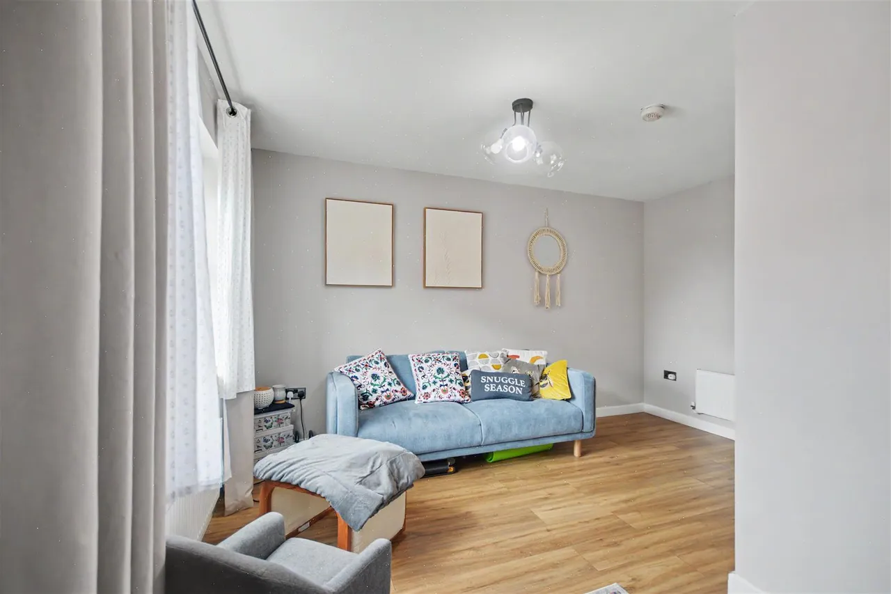 Gough Grove, Long Eaton, NG10, photo 9