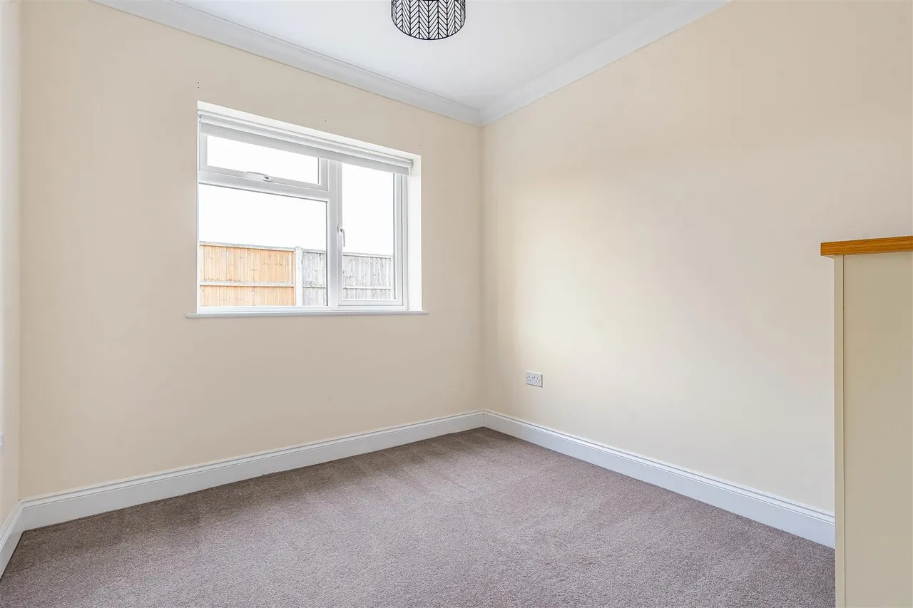 Clements Way, Beck Row, IP28, photo 12