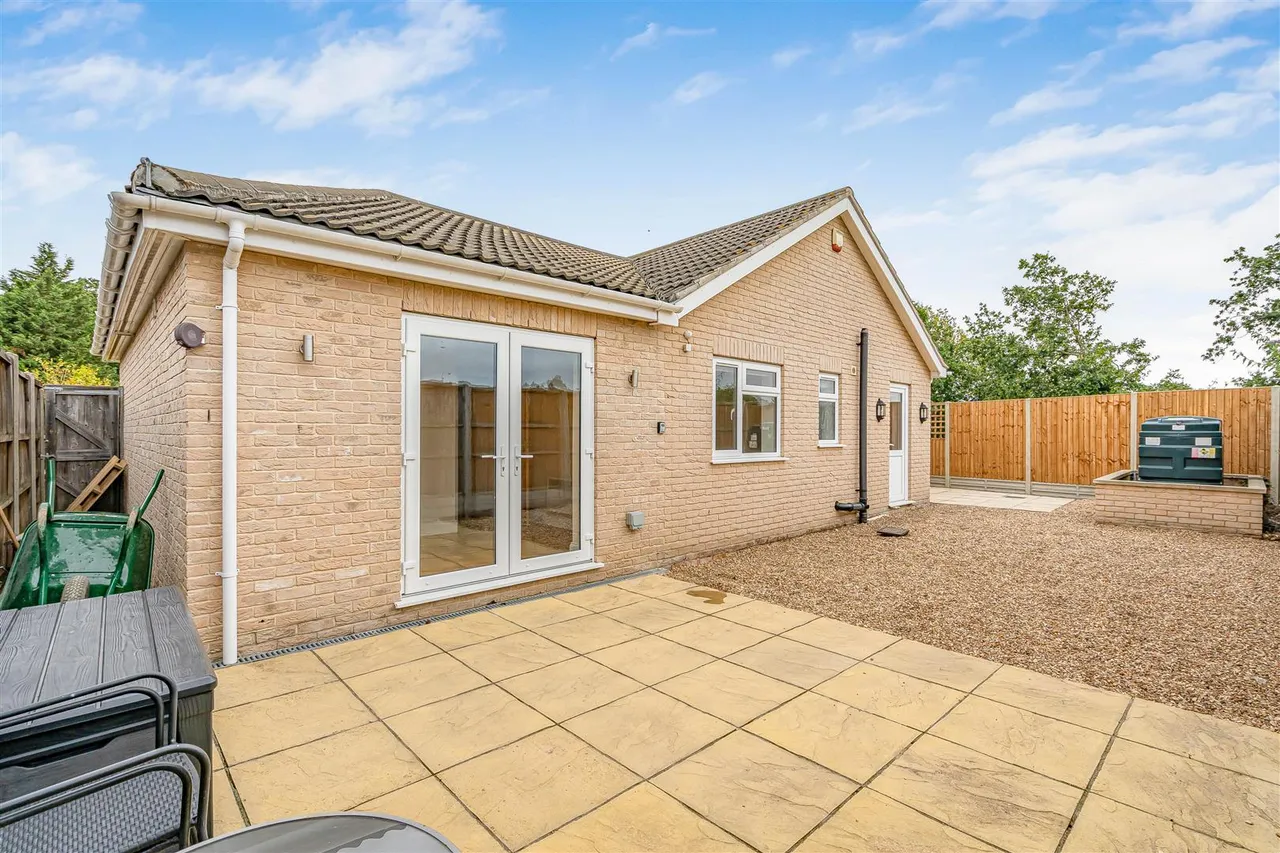 Clements Way, Beck Row, IP28, photo 4