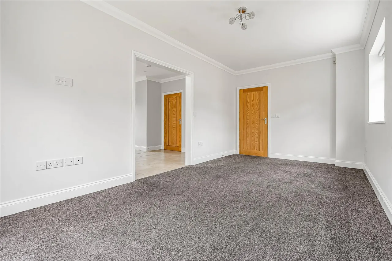 Clements Way, Beck Row, IP28, photo 8