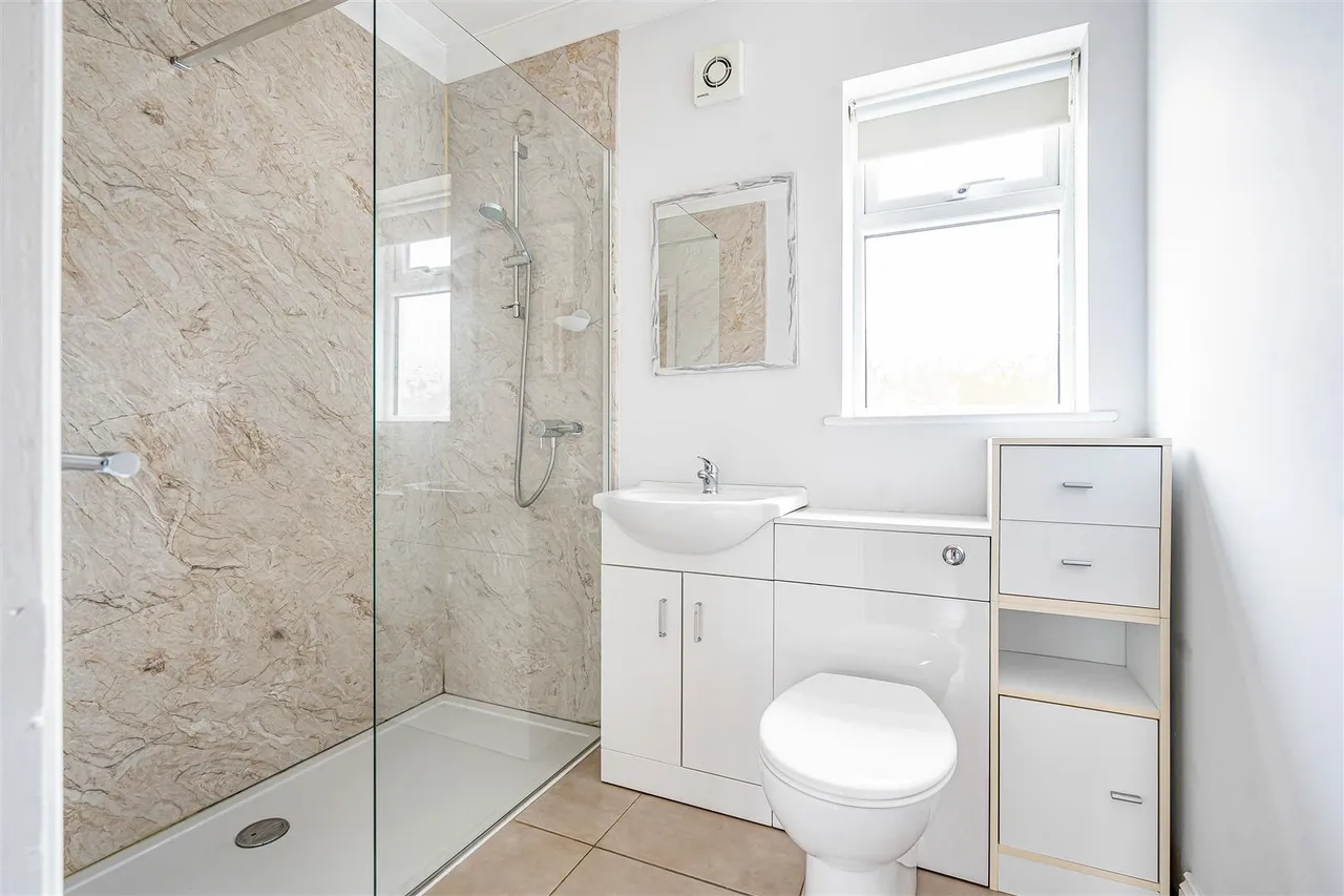 Clements Way, Beck Row, IP28, photo 15