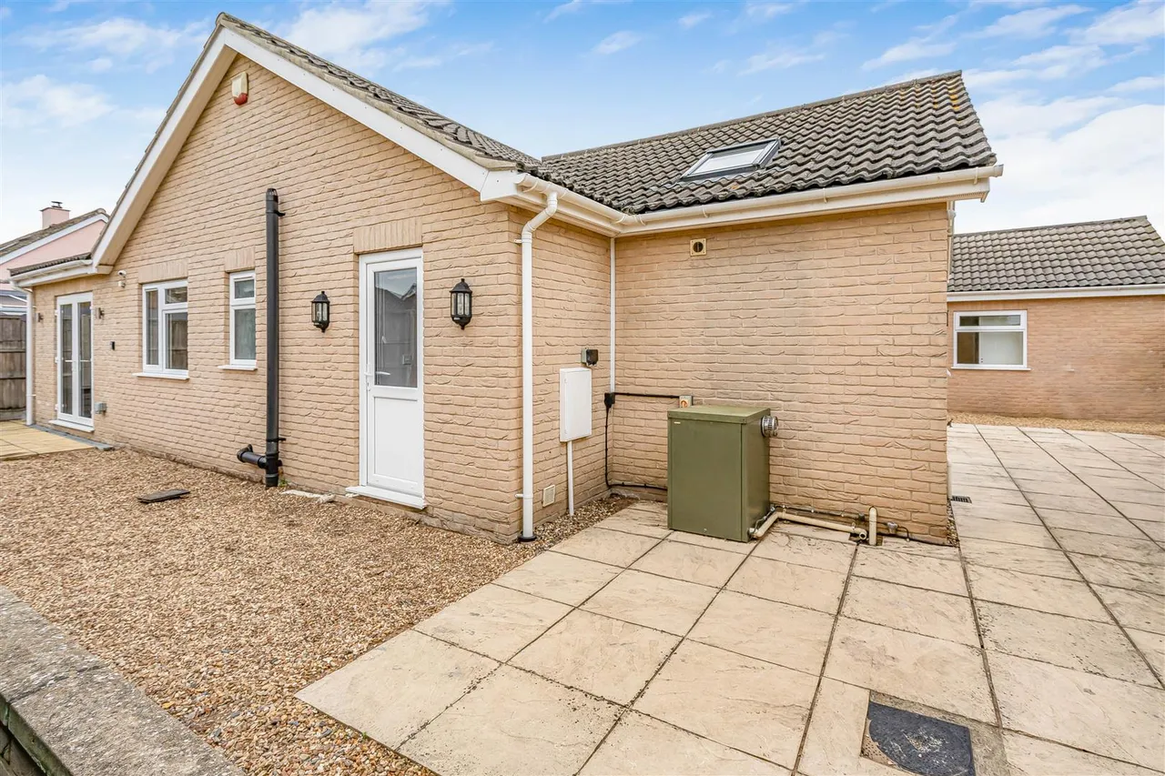 Clements Way, Beck Row, IP28, photo 20