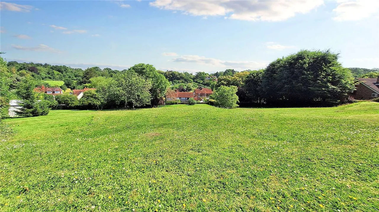 Warners Hill, Cookham, Berkshire, SL6 9NU, photo 3