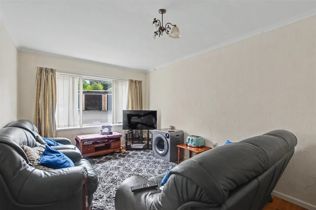 Close Quarters, Bramcote, NG9, photo 2