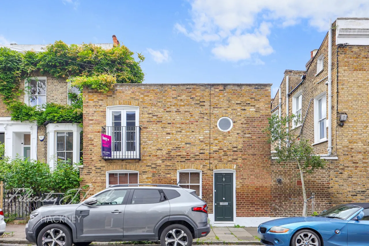 1 bed house for sale, Killowen Road, London, E9