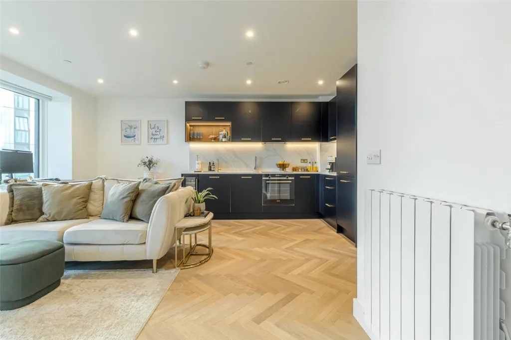 Brigadier Walk, Woolwich, SE18, photo 12