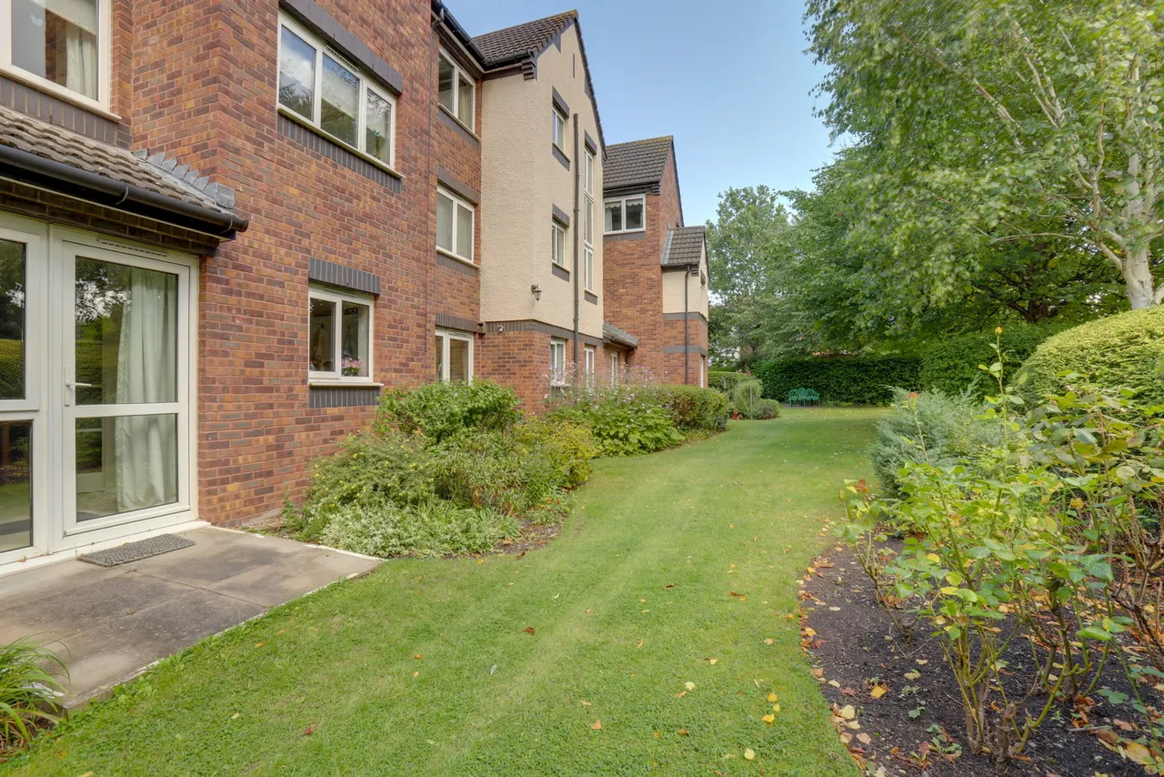 Brielen Court, Nottingham, NG12, photo 18