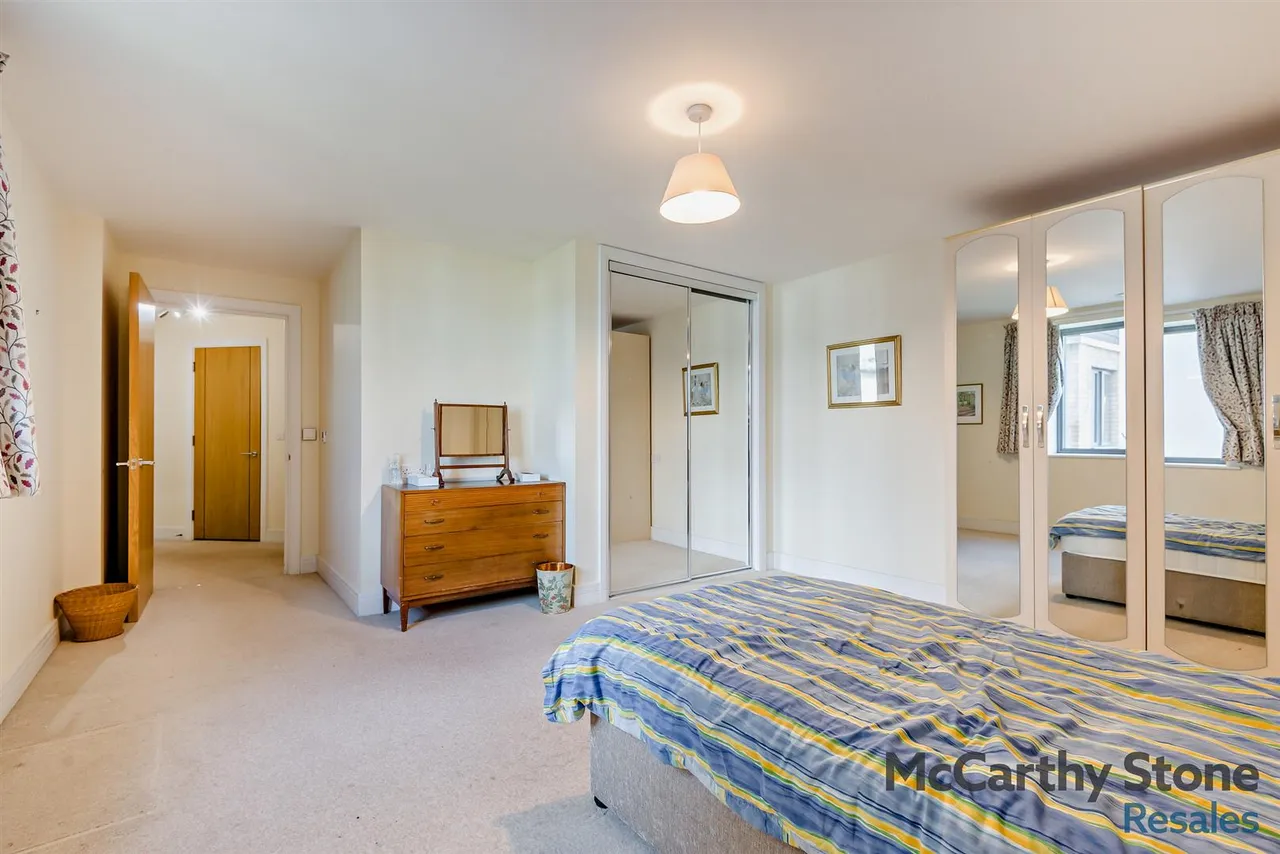 1 bed flat for sale, St. Georges Road, Cheltenham, GL50