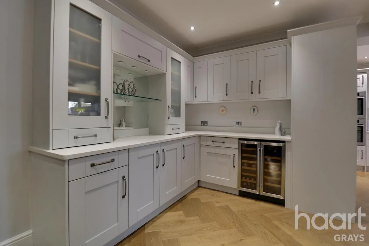 Station Road, West Horndon, CM13, photo 7