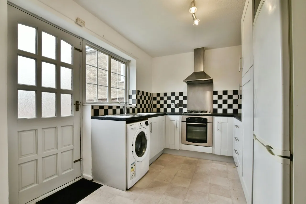 Dean Moor Road, Hazel Grove, Stockport, Greater Manchester, SK7, photo 4