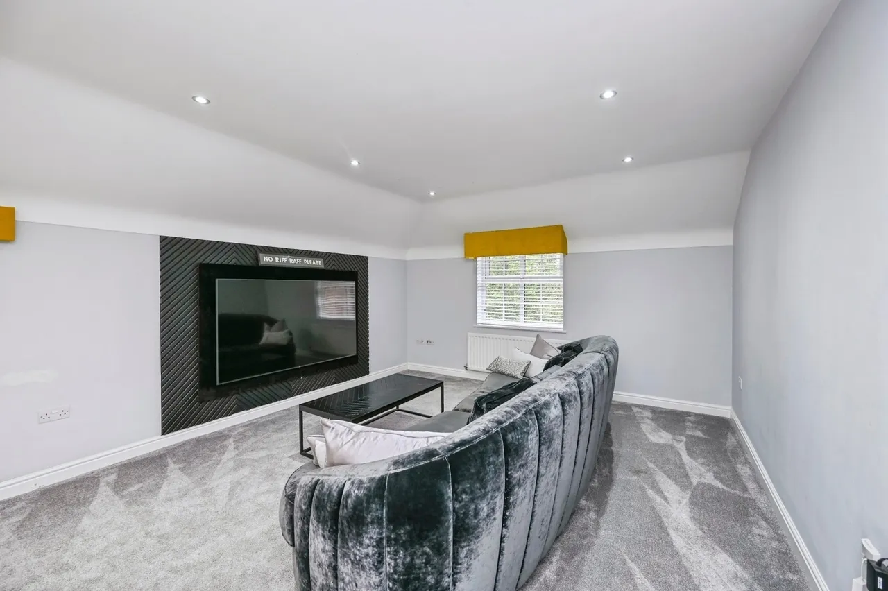 Priorswood Grove, Liverpool, L14, photo 4