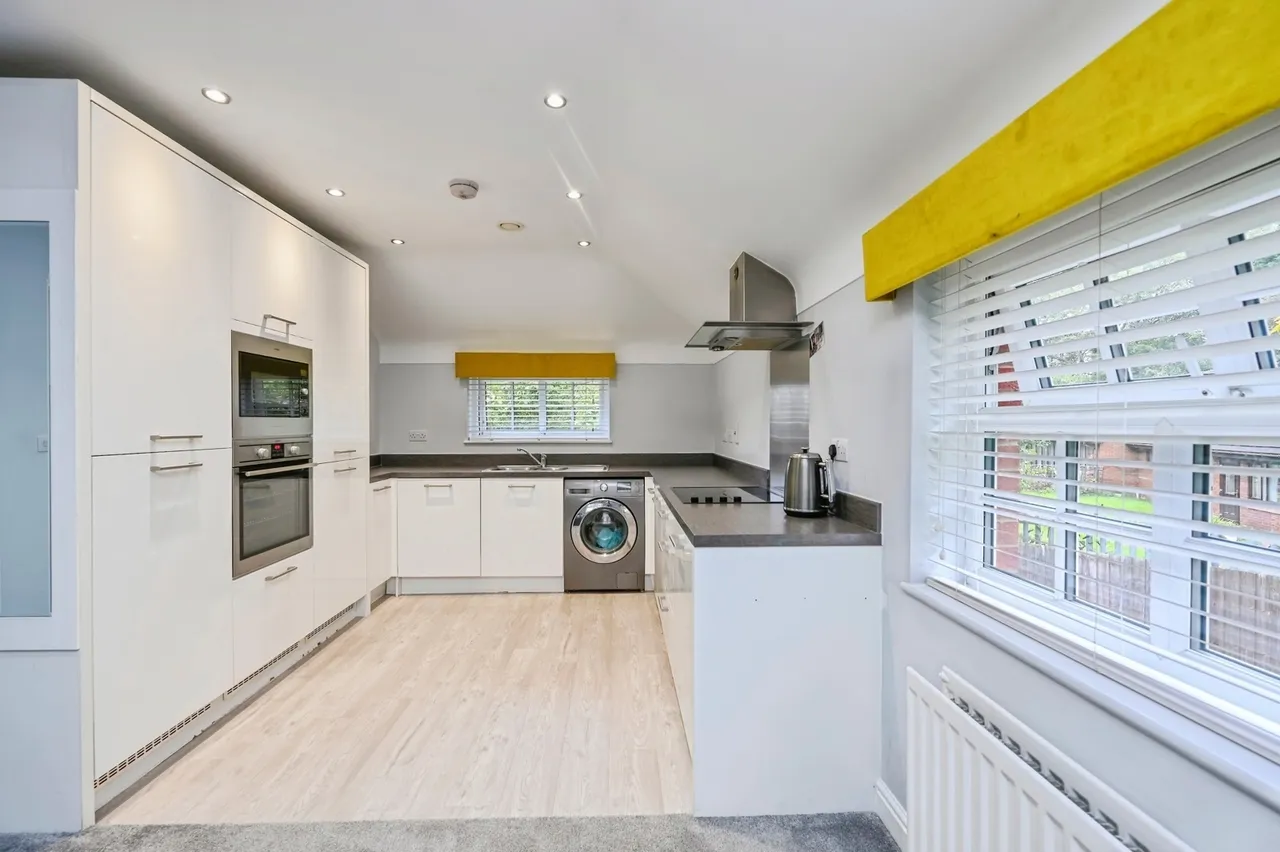 Priorswood Grove, Liverpool, L14, photo 10