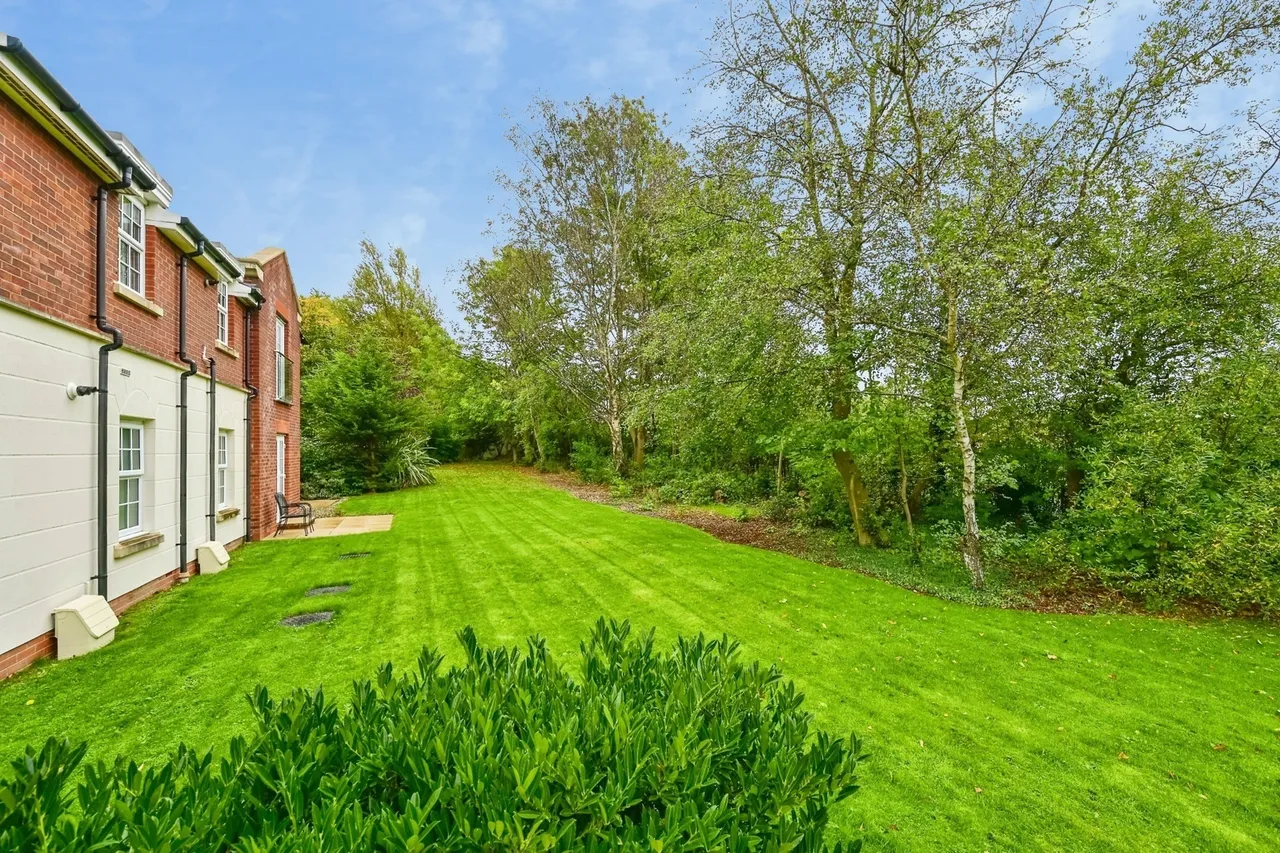 Priorswood Grove, Liverpool, L14, photo 17