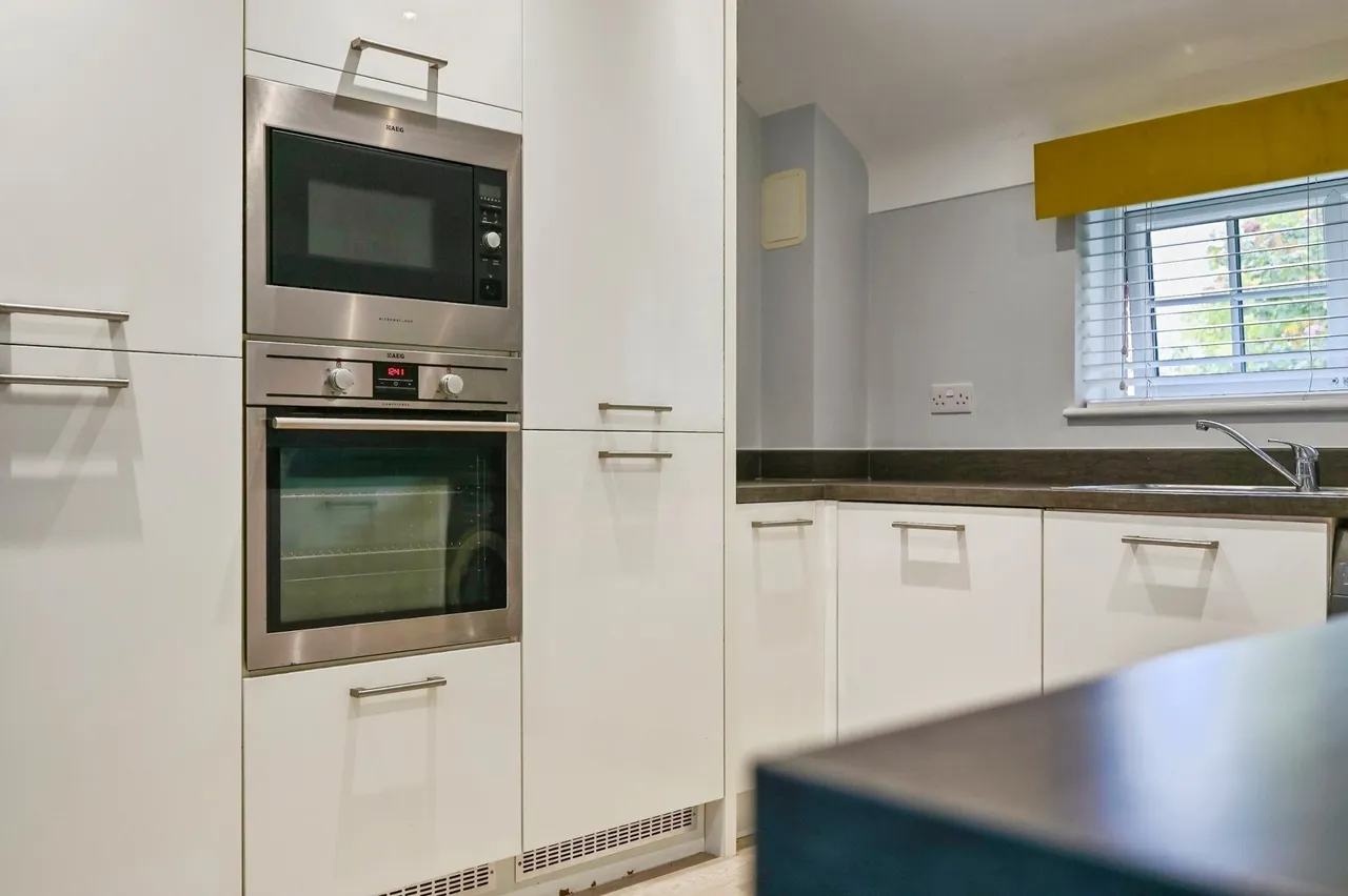 Priorswood Grove, Liverpool, L14, photo 12