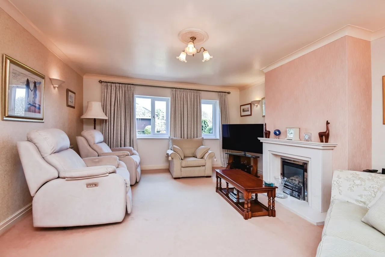 Slyne Hall Heights, Slyne, LA2, photo 5