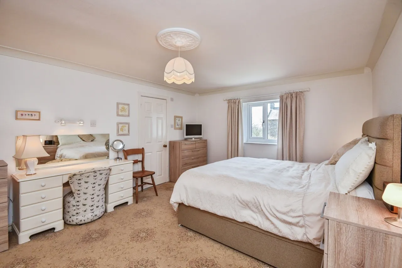 Slyne Hall Heights, Slyne, LA2, photo 11
