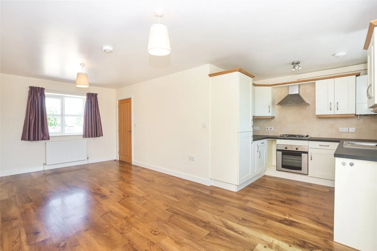 Llangefni, LL77, photo 14