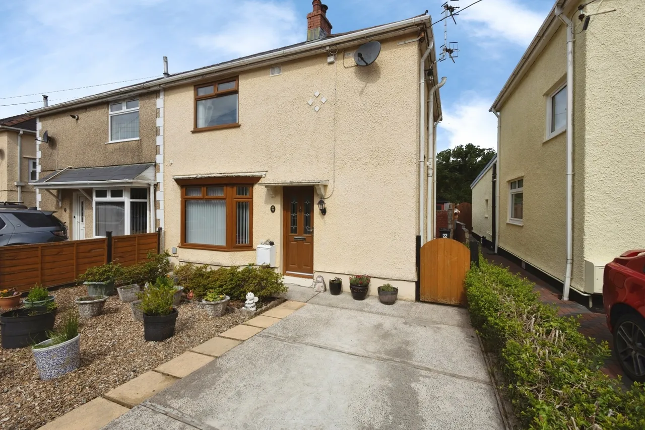 Pen Y Bont Terrace, Crynant, SA10, photo 19