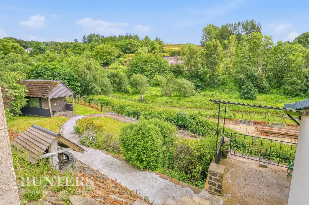 Rock Nook, Littleborough, OL15, photo 2