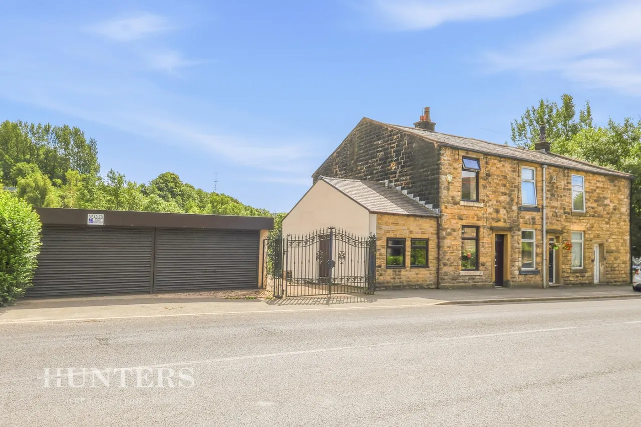 3 bed house for sale, Rock Nook, Littleborough, OL15