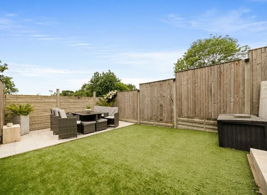 Hogarth Close, Ealing, W5, photo 9