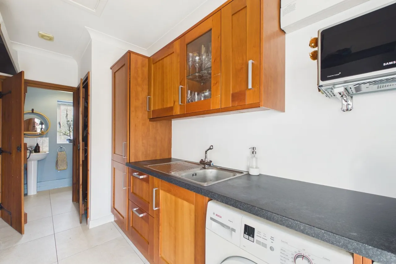 Greatford Road, Baston, PE6, photo 11