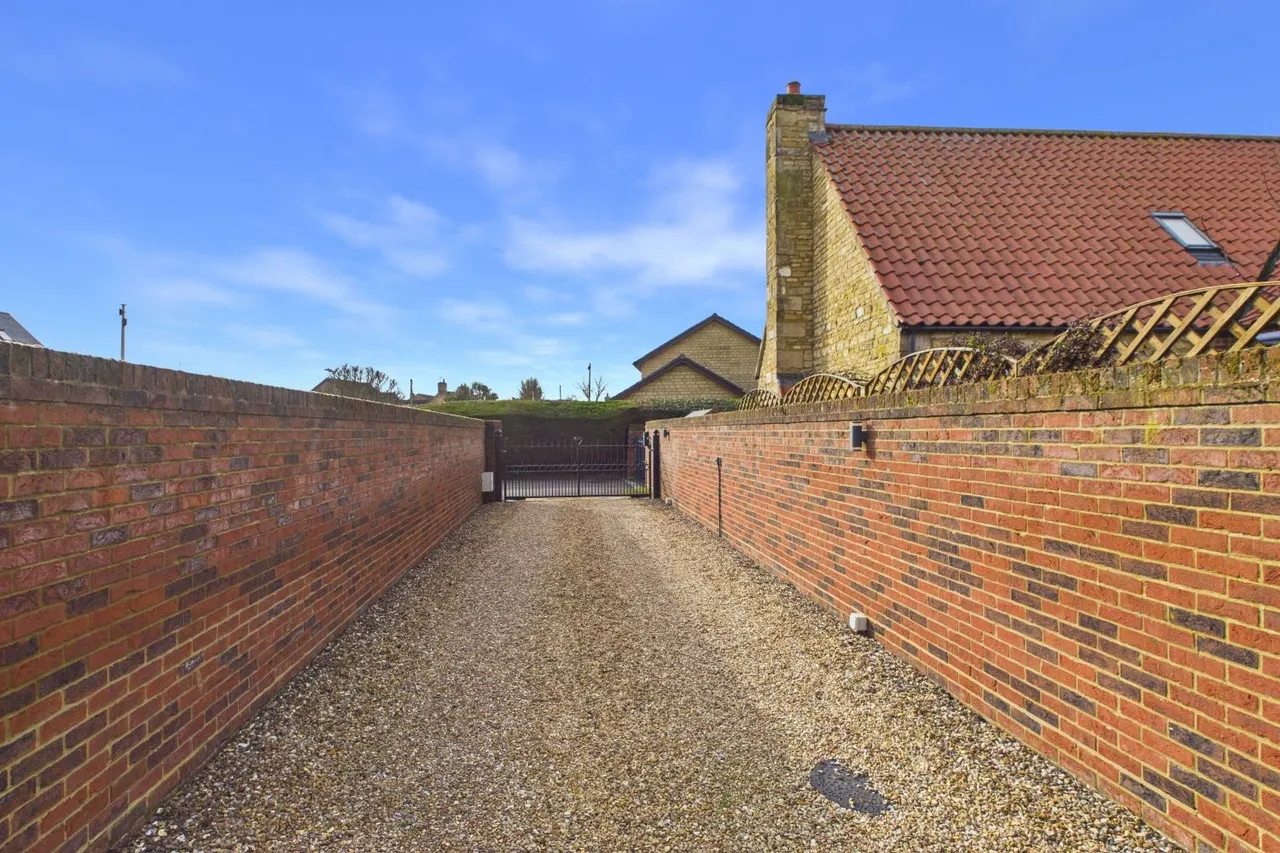 Greatford Road, Baston, PE6, photo 31