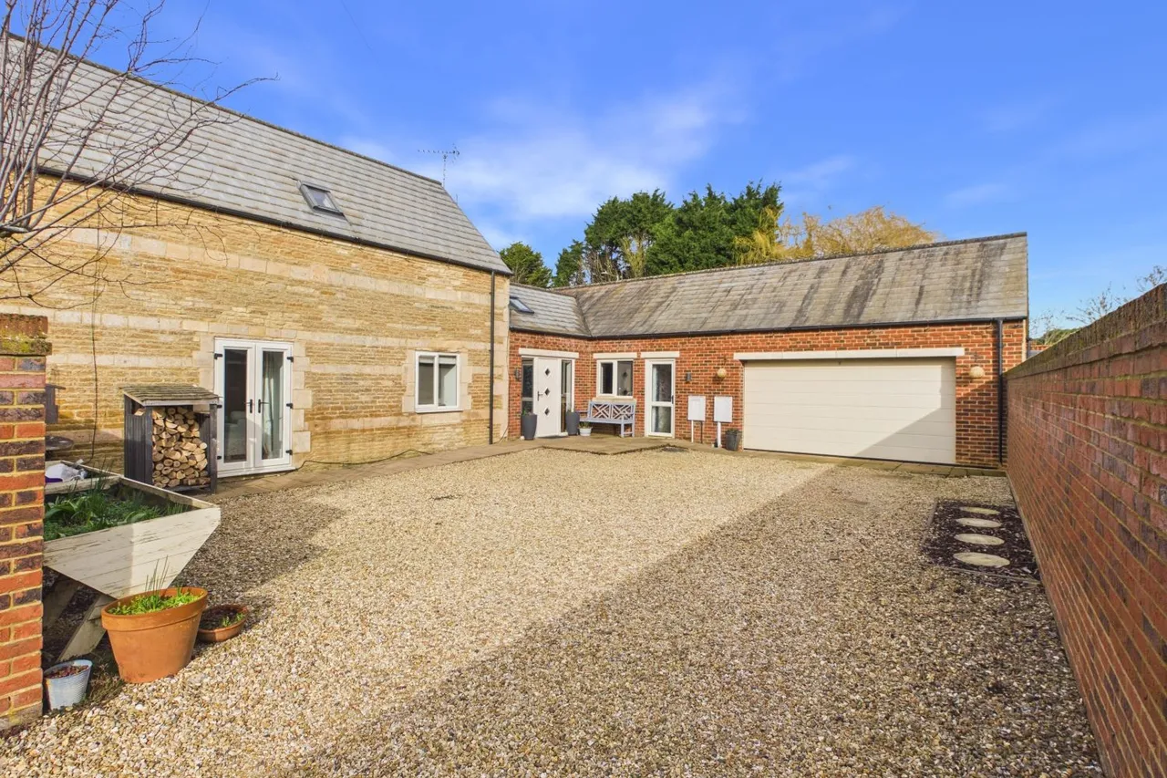Greatford Road, Baston, PE6, photo 32