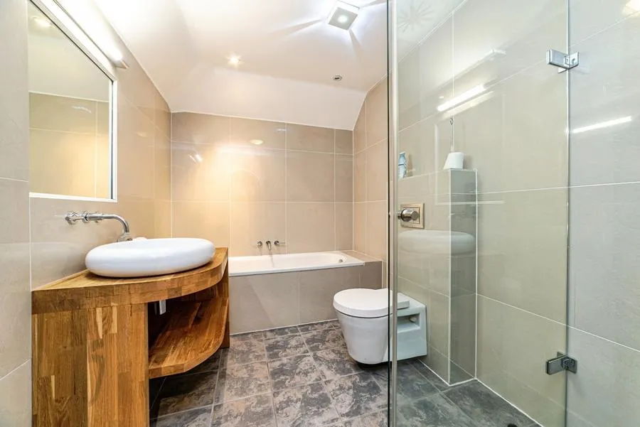 Reading Road, Henley-On-Thames, RG9, photo 31