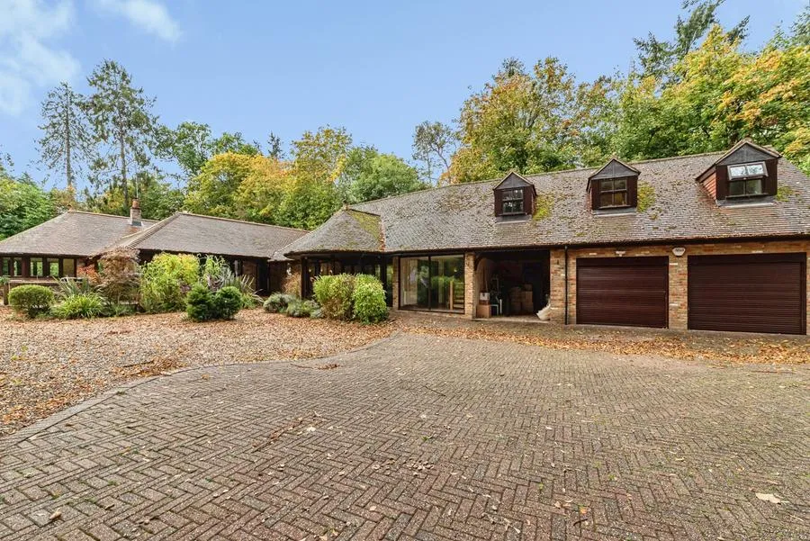 Reading Road, Henley-On-Thames, RG9, photo 46