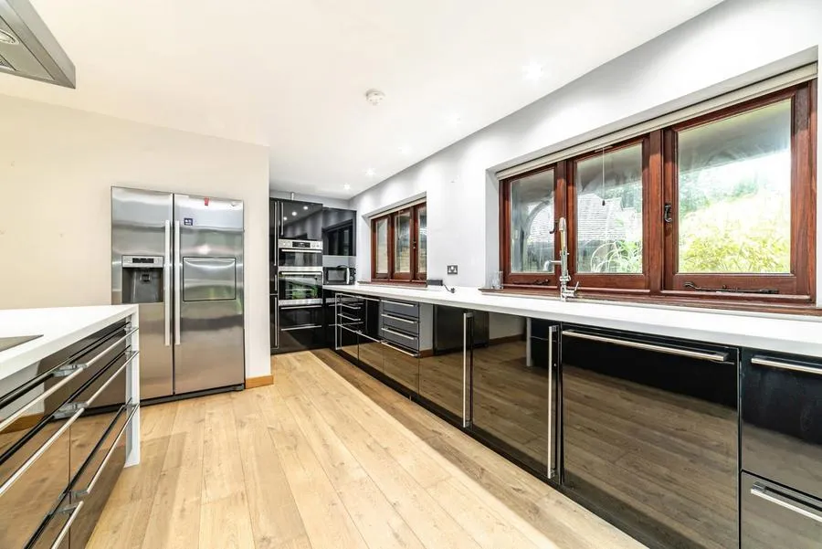 Reading Road, Henley-On-Thames, RG9, photo 5