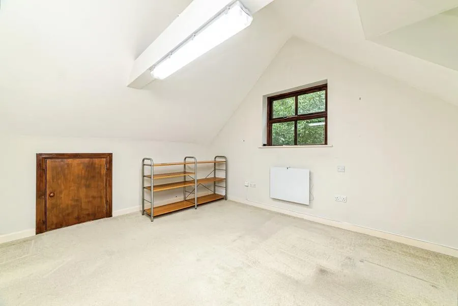 Reading Road, Henley-On-Thames, RG9, photo 38