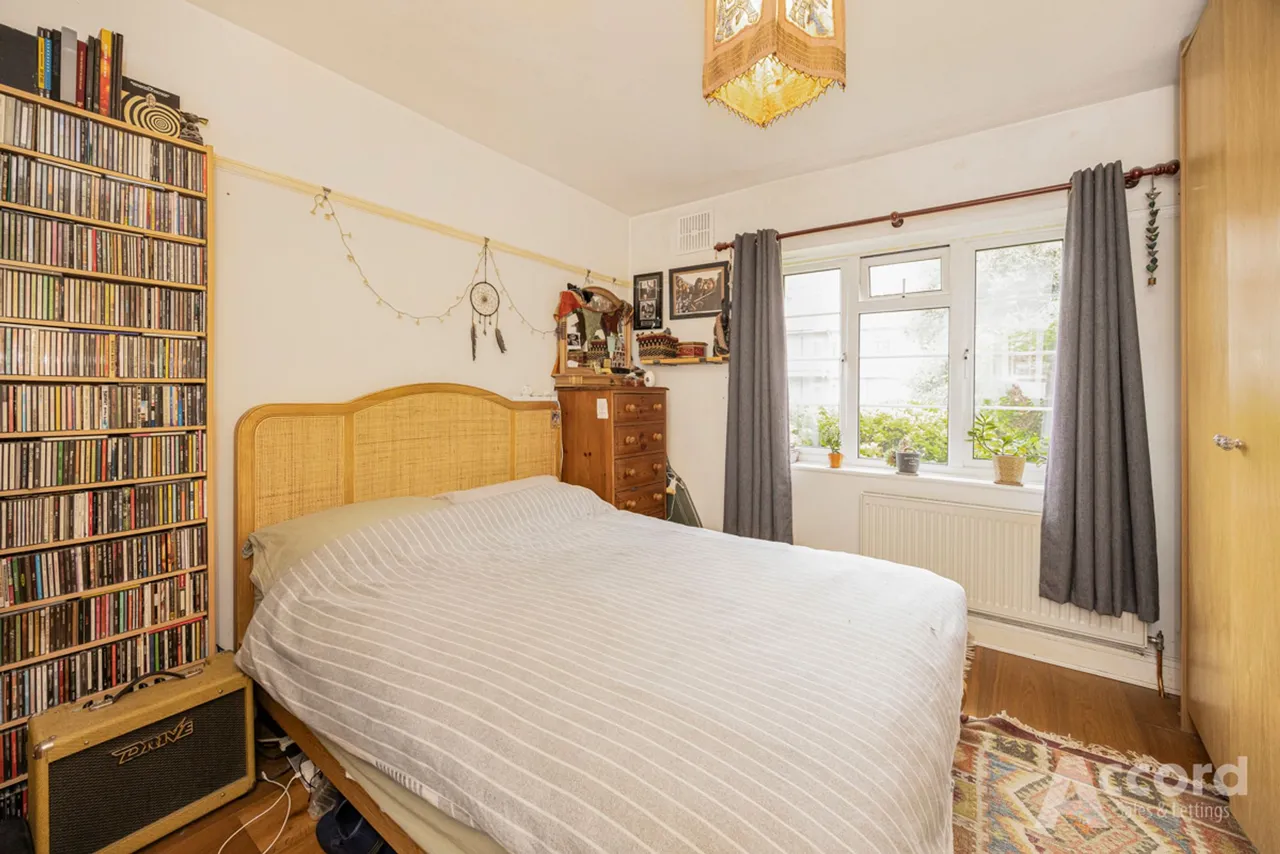 Upminster Road, Hornchurch, RM11, photo 21