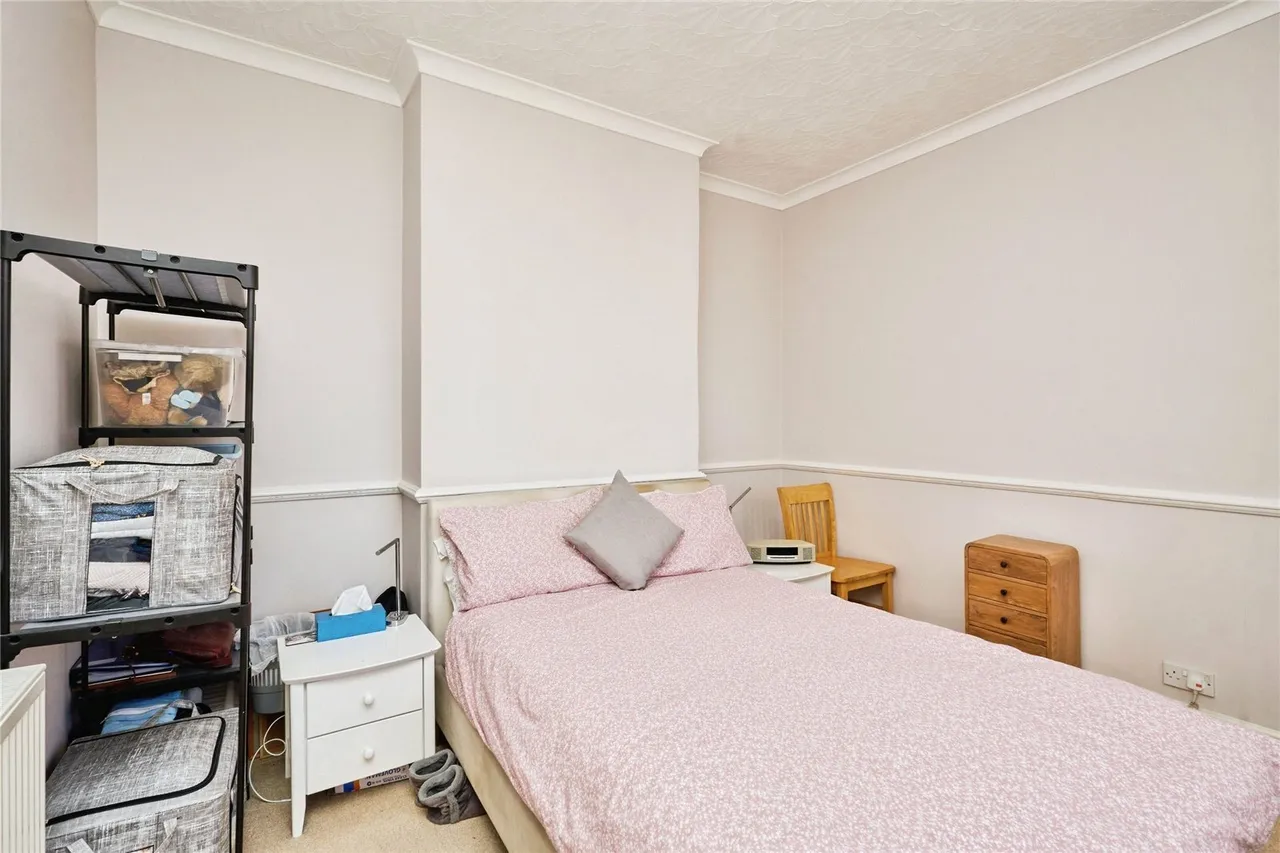 Mill Hill Road, Cowes, PO31, photo 12