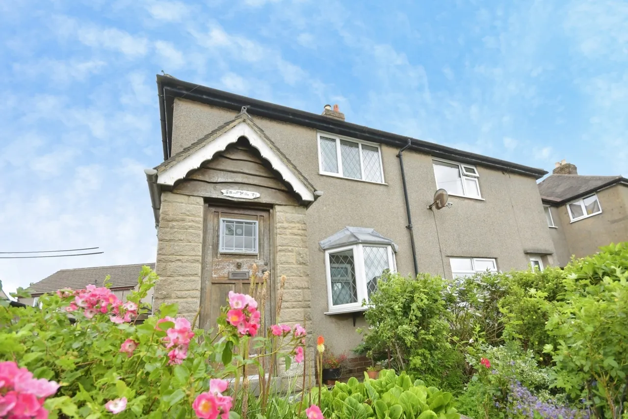 3 bed house for sale — Kirkstone Road, Buxton, Derbyshire, SK17