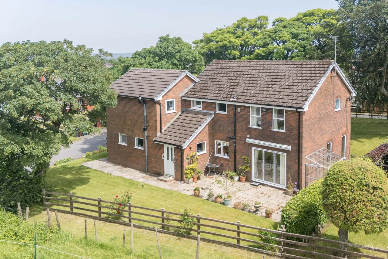 Smethurst Hall Park, Billinge, WN5, photo 4