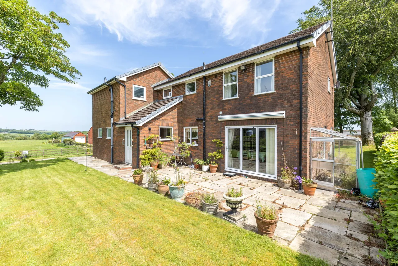 Smethurst Hall Park, Billinge, WN5, photo 25