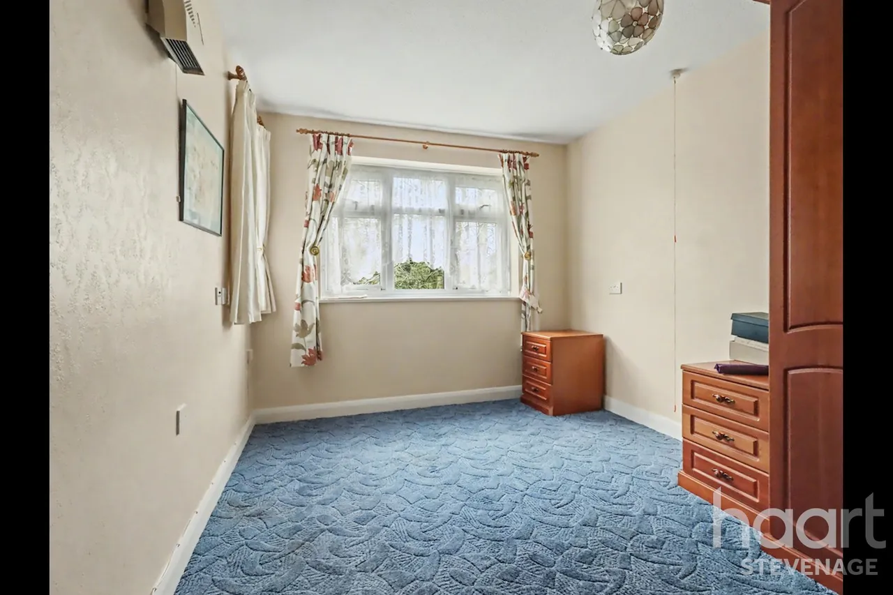 The Lawns, Stevenage, SG2, photo 7