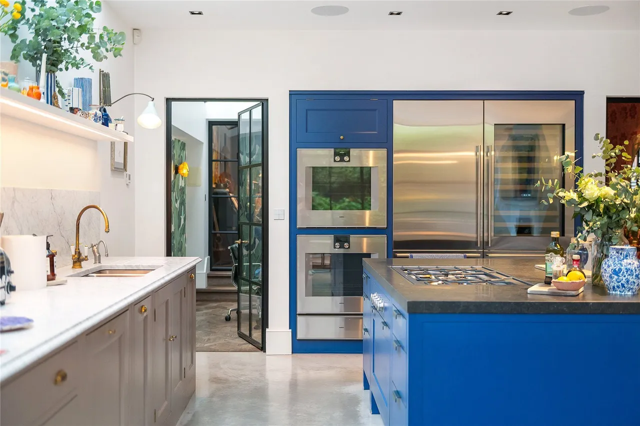 6 bed house for sale — Chiddingstone Street, Peterborough Estate, Parsons Green, SW6