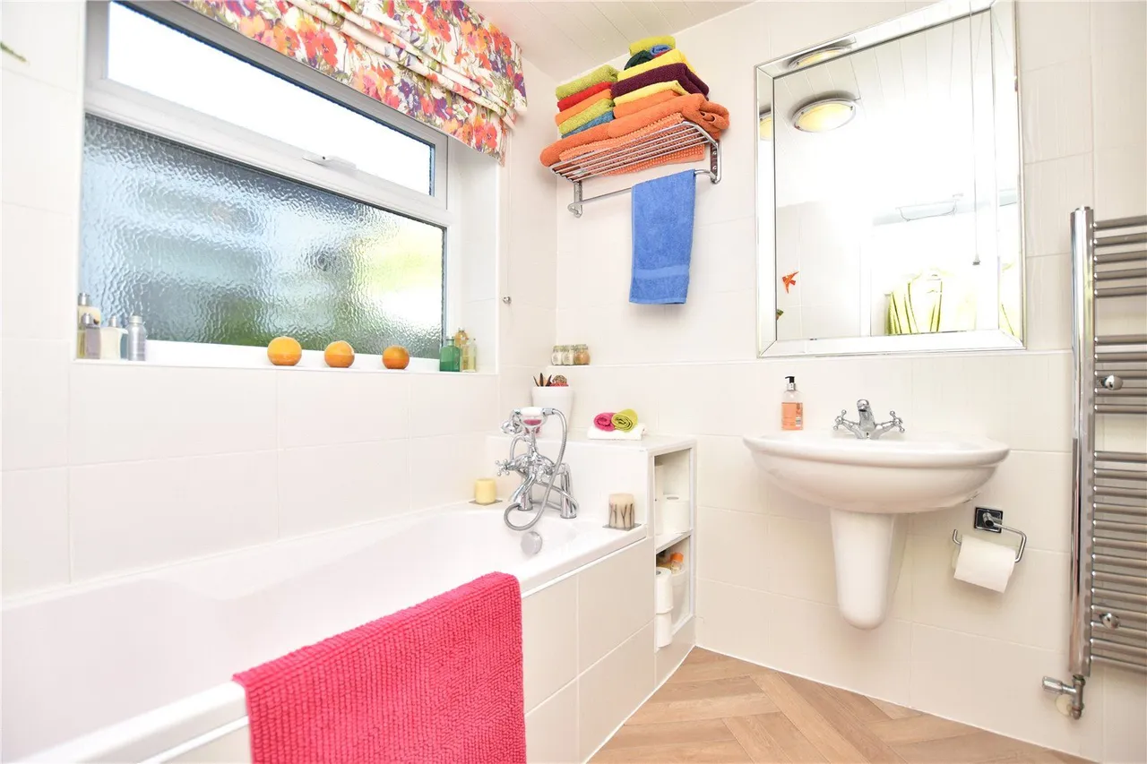 Baghill Road, Tingley, WF3, photo 8