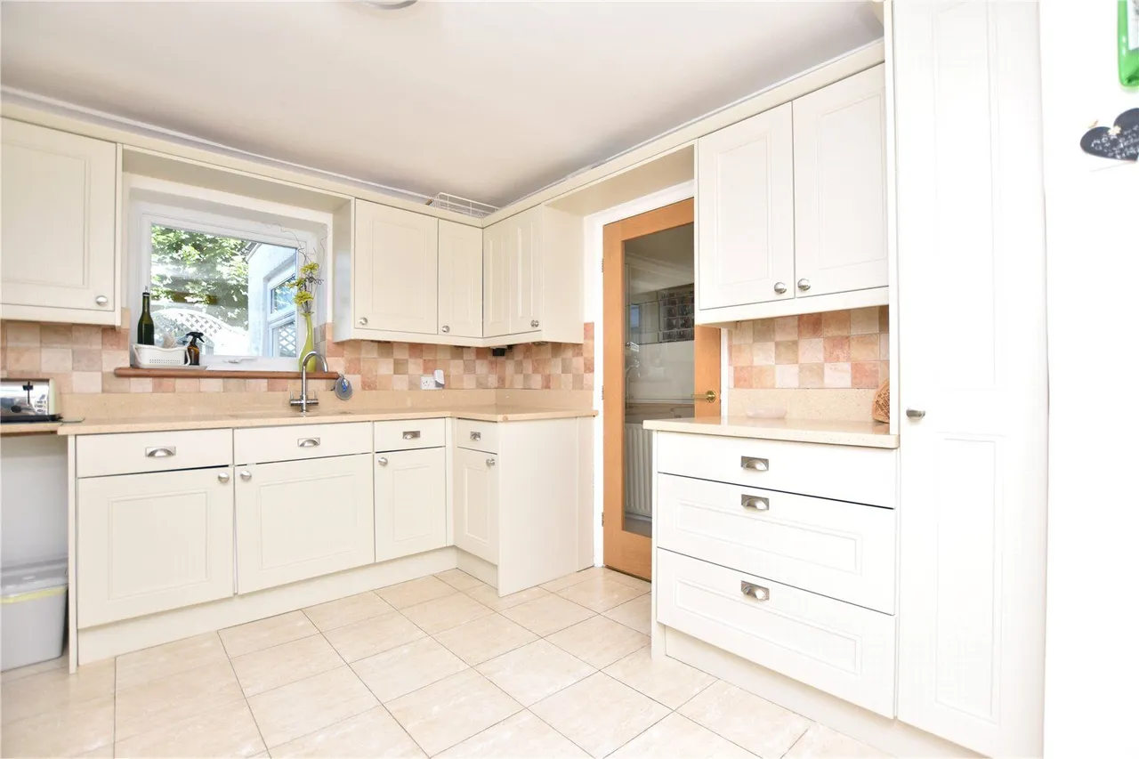 Baghill Road, Tingley, WF3, photo 19