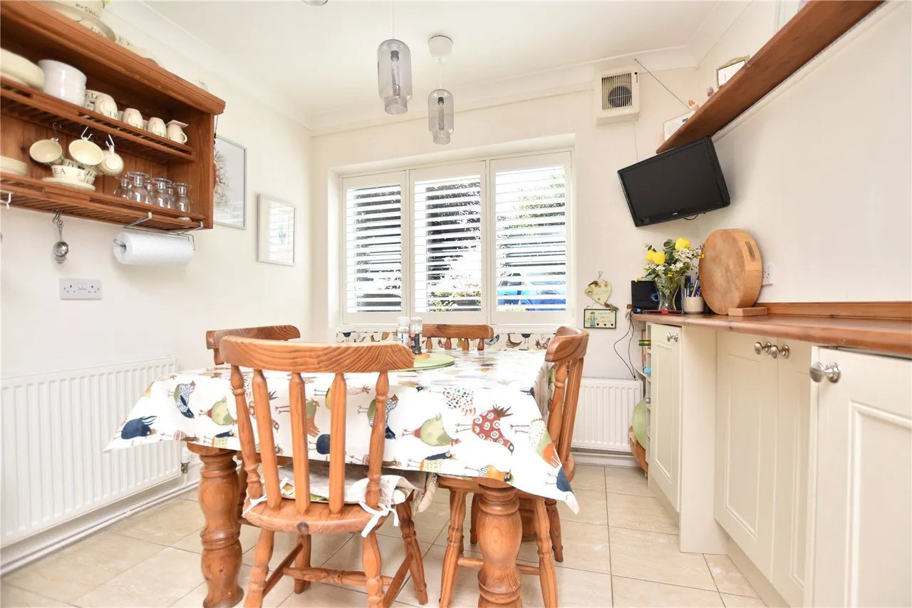 Baghill Road, Tingley, WF3, photo 4