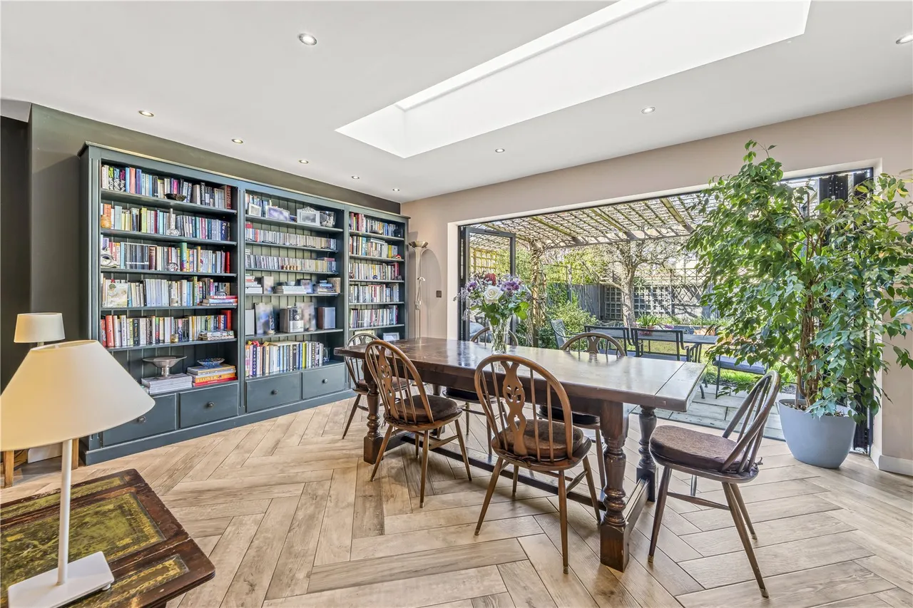 Pembridge Avenue, Twickenham, TW2 6AE, photo 2