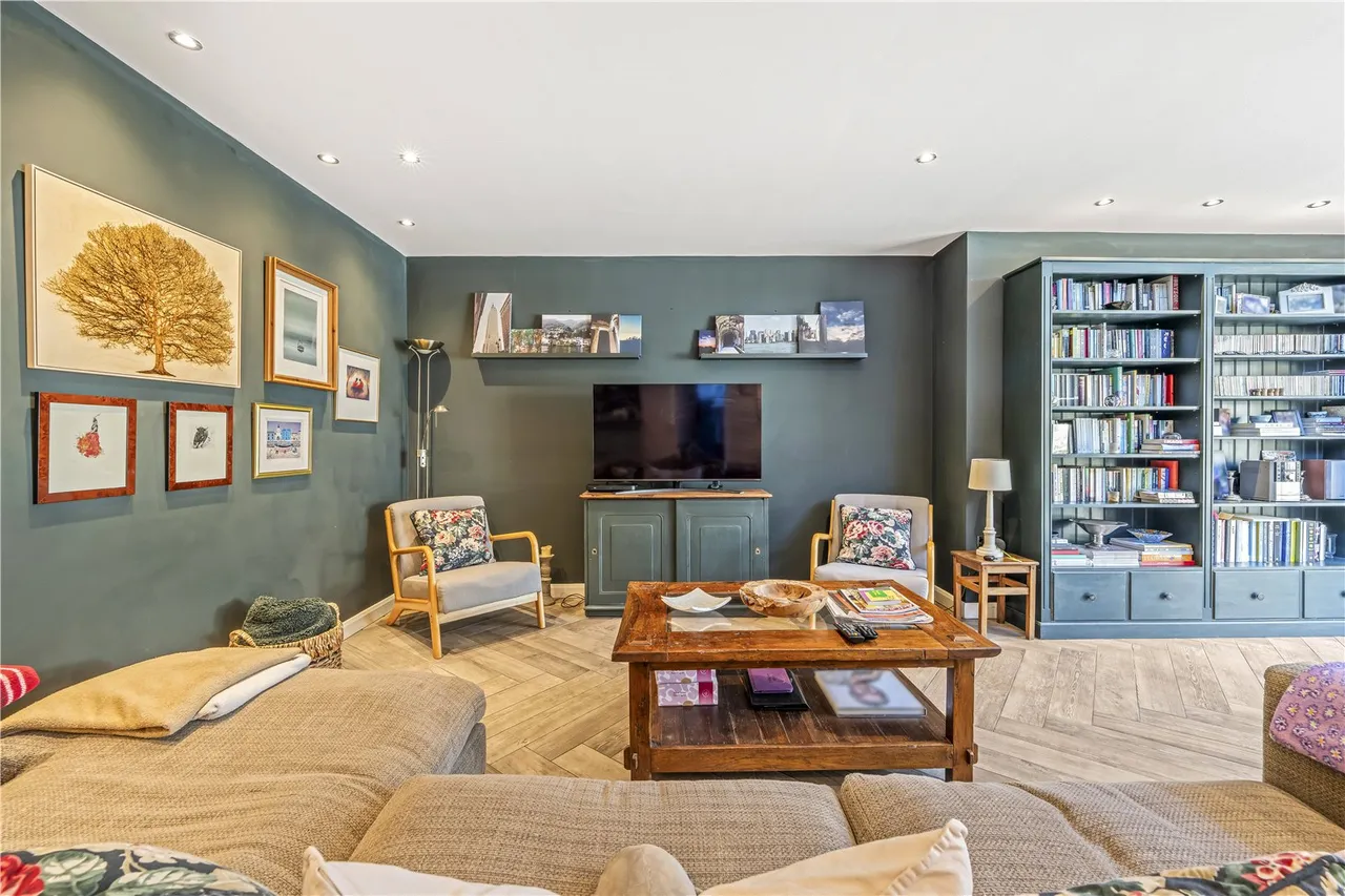 Pembridge Avenue, Twickenham, TW2 6AE, photo 4