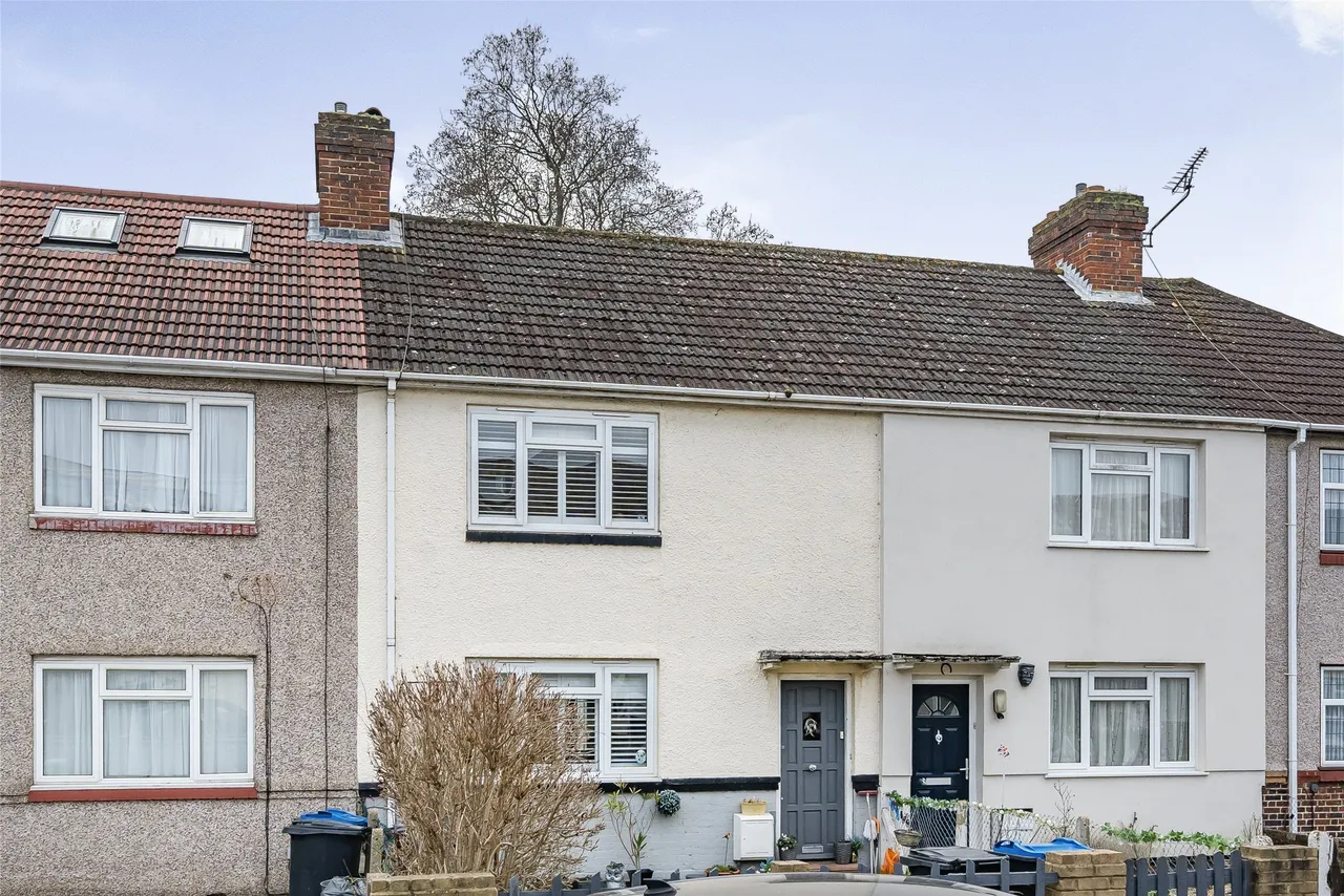 3 bed house for sale — New Close, London, SW19 2SZ