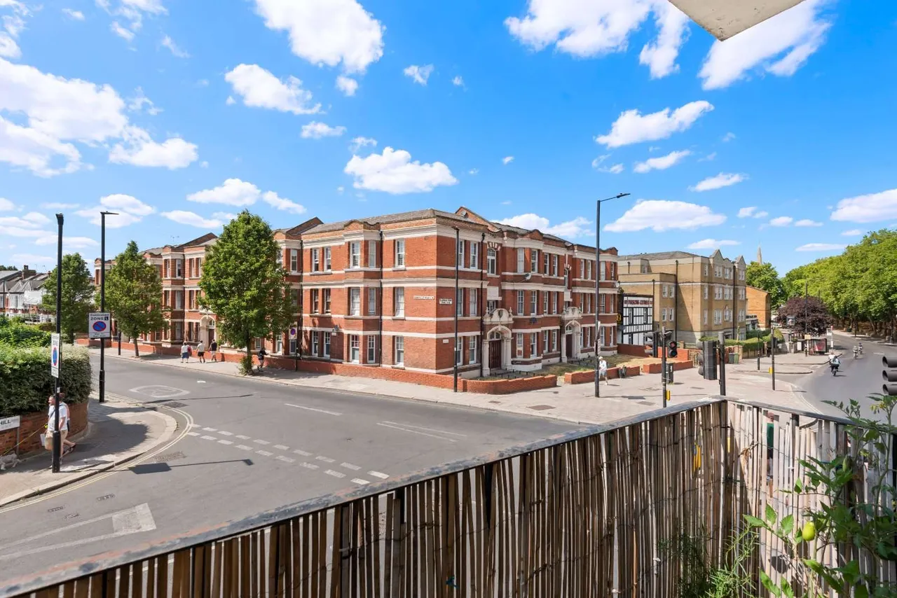 Clapham Park Road, London, SW4 7DE, photo 6