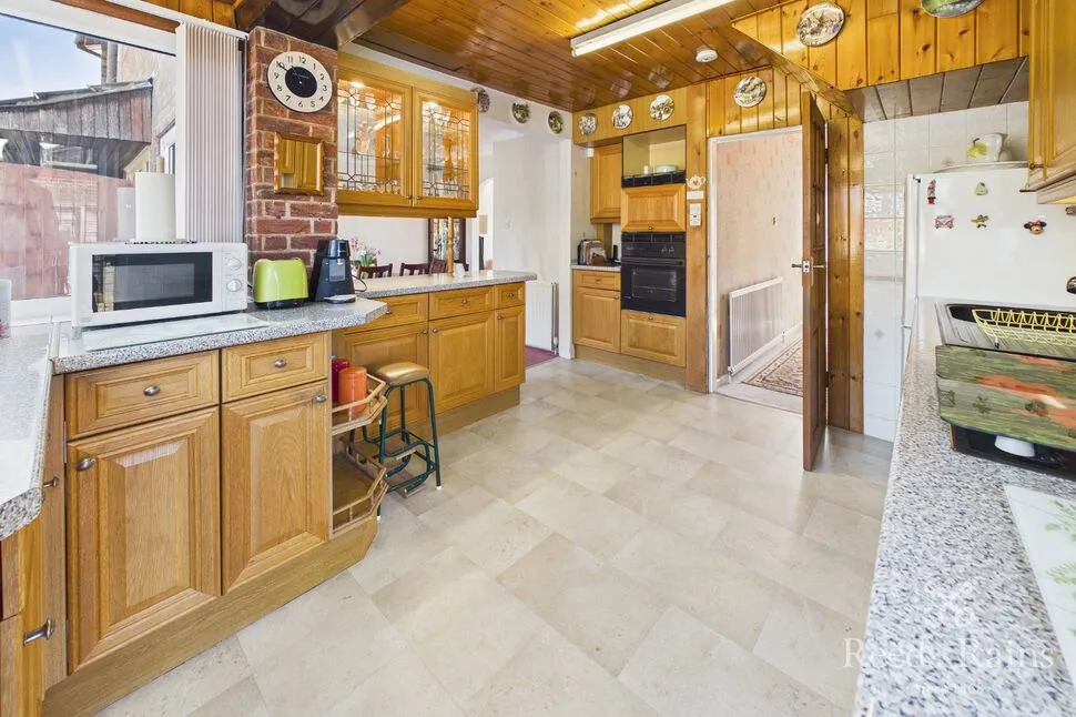Park West, Rothwell, West Yorkshire, LS26, photo 3