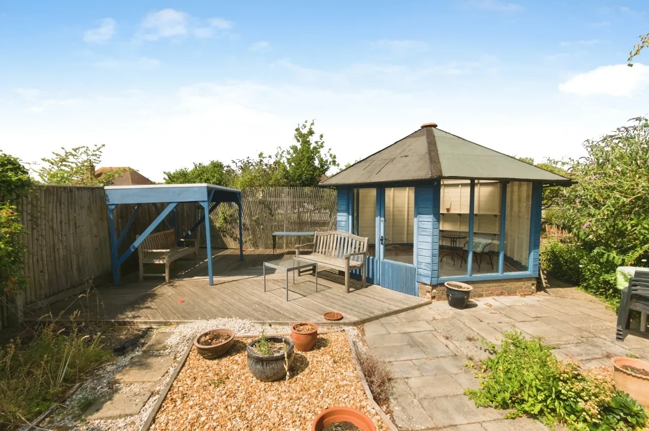 Meadows Road, Eastbourne, BN22, photo 18