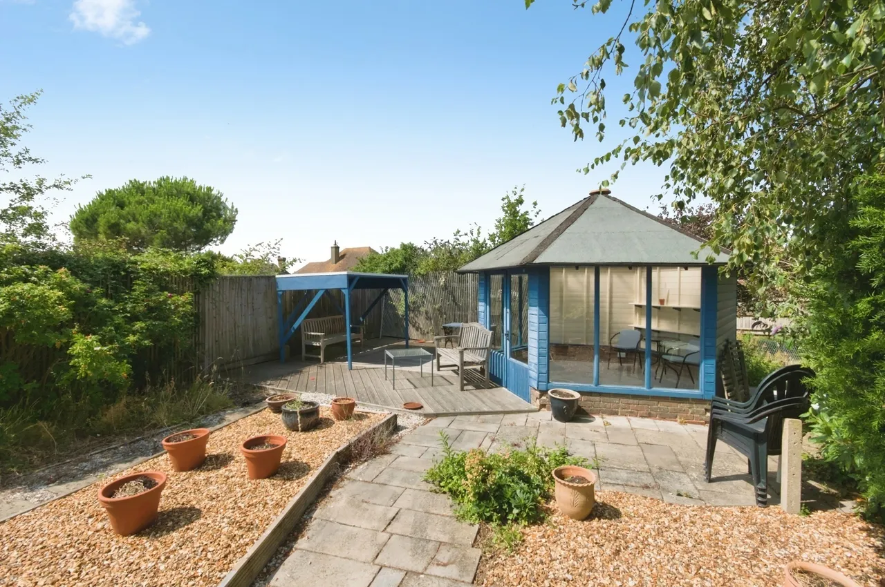 Meadows Road, Eastbourne, BN22, photo 11